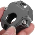 thumbnail image 3 of FENGGUIQU Cubierta Para Llave De Motocicleta De Aluminio Plata Con Resistencia A Golpes Y Sofisticado, 3 of 8
