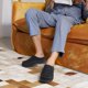 thumbnail image 4 of Pantuflas tipo mocasín para hombre, cálidas, suaves y cómodas, para interiores y exteriores, con suela ancha y esponjosa., 4 of 5
