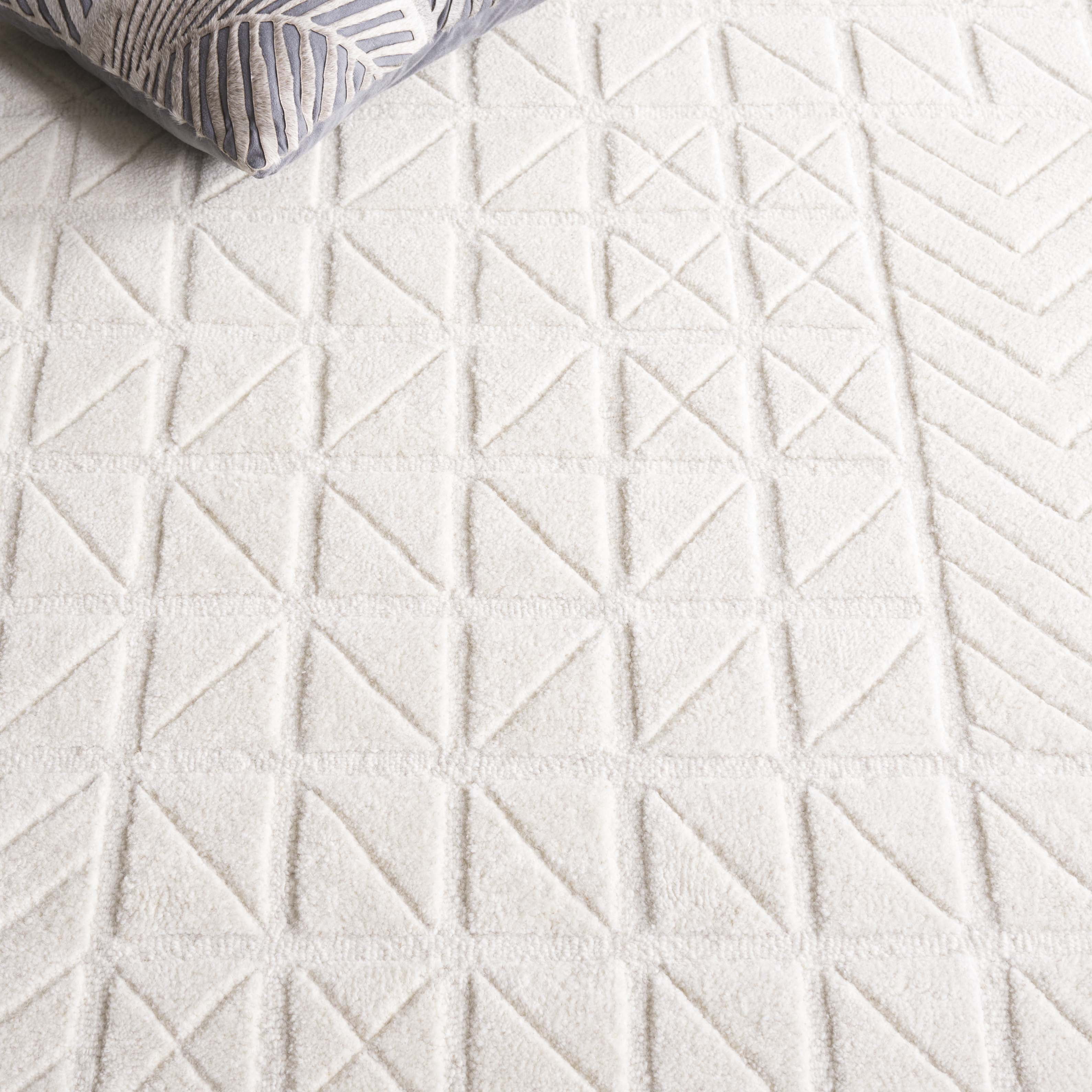 Safavieh Mykonos Claudia Diamond Area Rug, Ivory, 6' x 6' Square