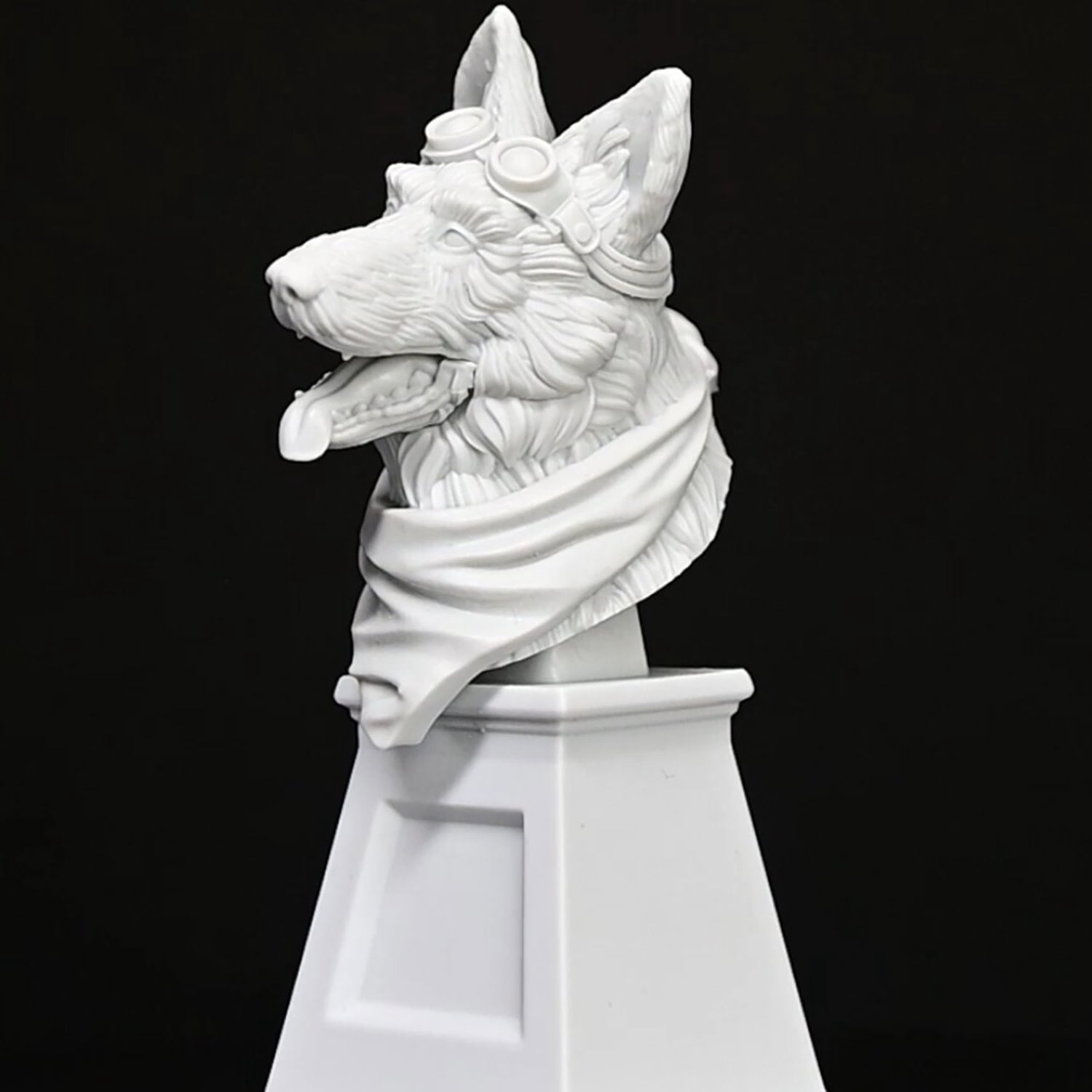 Fallout: Painter's Bust - Dogmeat - 1:12 Scale Character Miniature, Figure & Display Stand, Unpainted, Multi-Part Resin, Licensed Collectible Model