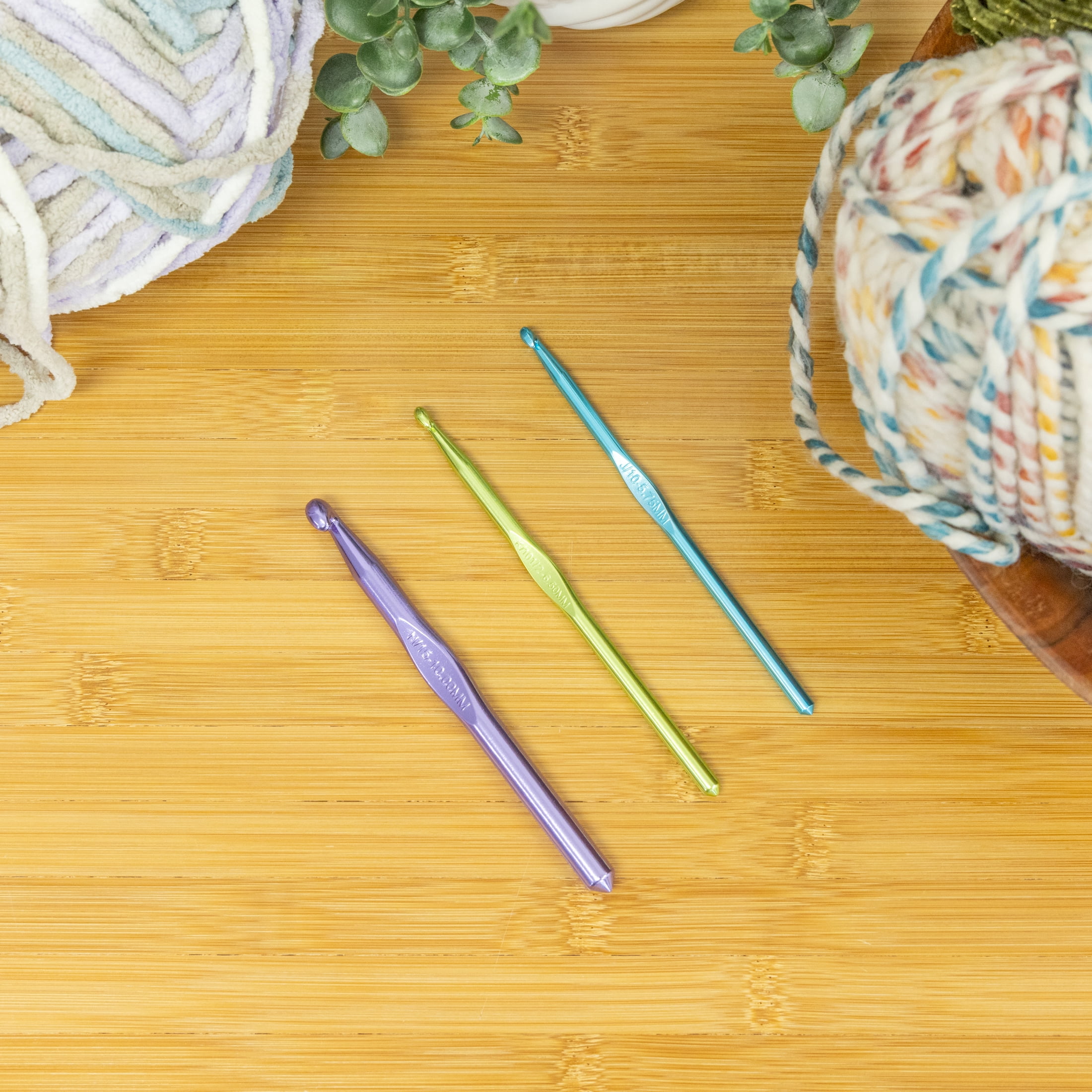 Hello Hobby Aluminum Crochet Hooks, Sizes J, K, and N, 3-Piece Set
