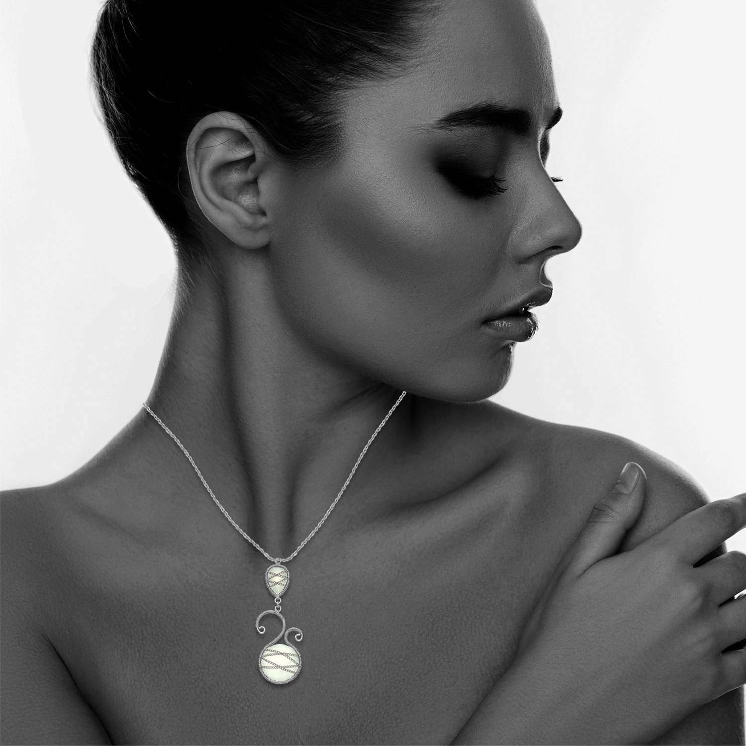 5th & Main Sterling Silver Hand Wrapped Asymmetric And Teardrop Chalcedony Stone Pendant Necklace *** ***
