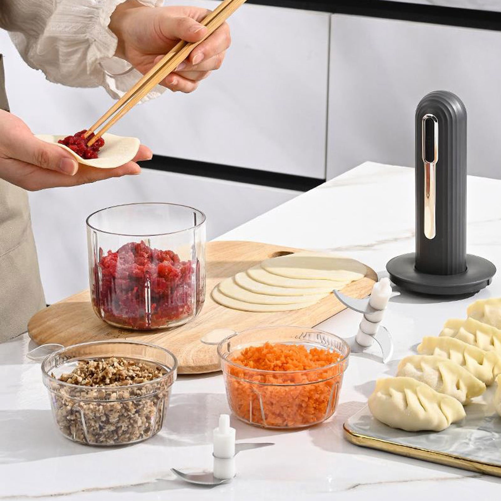 JingChun Small Cordless Food Processor Electric Vegetable Chopper,USB Rechargable Compact Meat Grinder with 2 Slicers for Baby Foods Kitchen,Mincing Pureeing Onion Garlic Chili & Spices