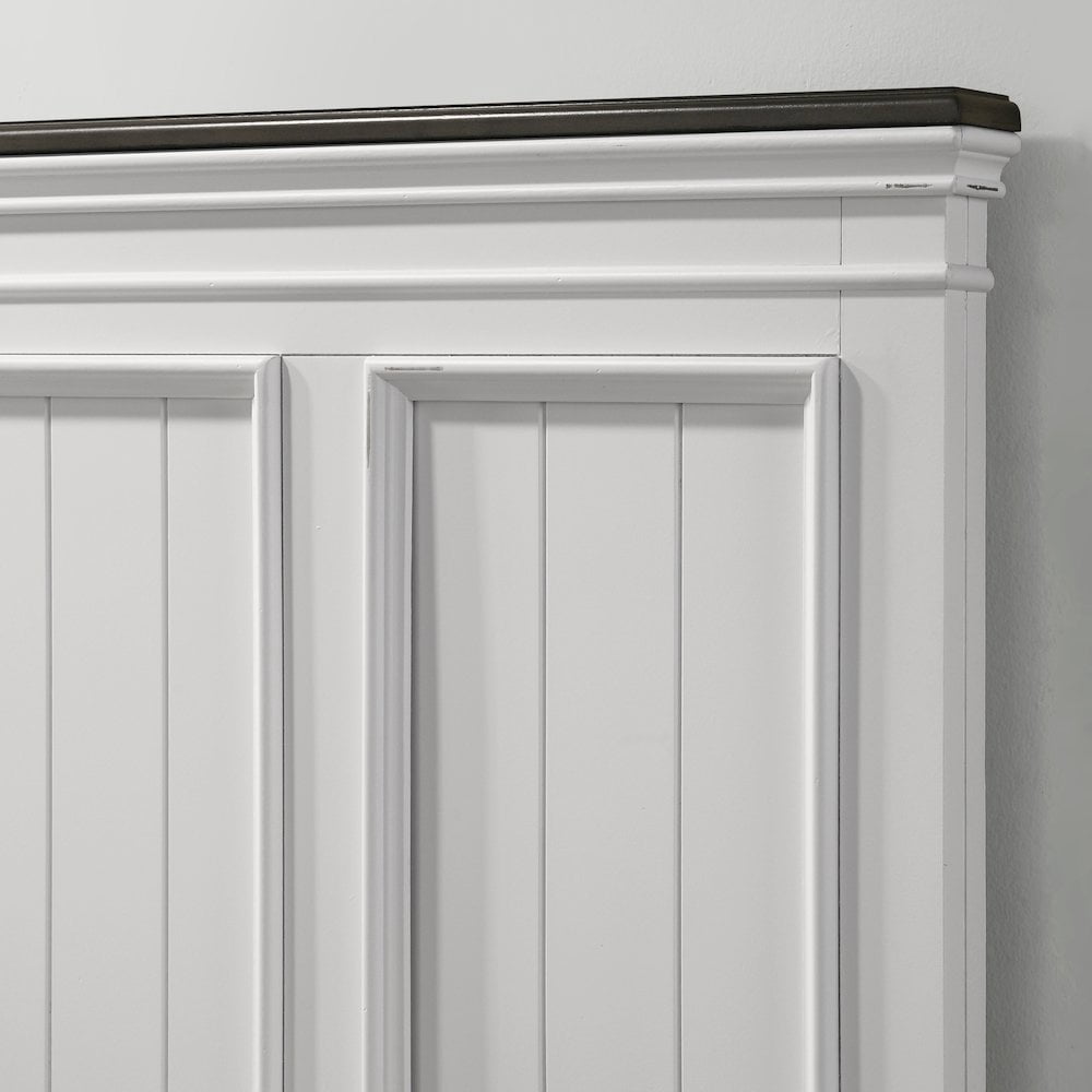 Roundhill Furniture Clelane Shiplap Wood Panel Bed, Queen, Weathered White and Gray