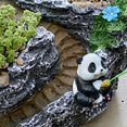 thumbnail image 1 of Estatua de panda pescando de jardín, escultura artesanal de resina, coleccionable, decorativa, figura en miniatura, decoración en maceta para, 1 of 8