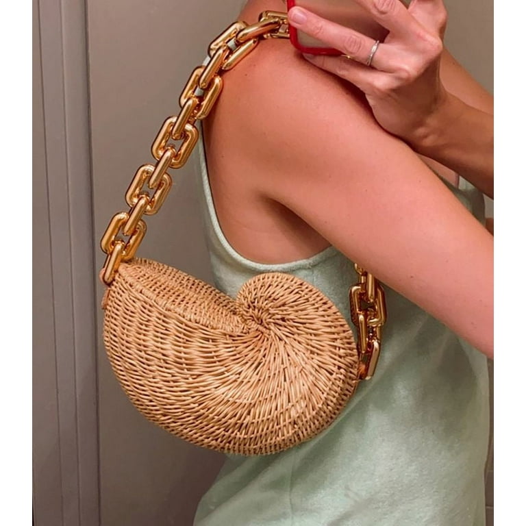 Thick Chains Rattan Conch Shape Women Shoulder Bags Design Wicker Woven Handbags Luxury Summer Beach Straw Bag Bali Purse 2022, Beige