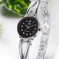 thumbnail image 3 of Reloj de mujer, elegante diseño de pulsera cruzada con diamantes de imitación con cierre de esfera digital, aleación, plata, 3 of 4
