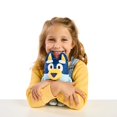 thumbnail image 4 of Peluche Bluey Dad Bandit 9 para niños de 22,8 cm de altura, 4 of 6