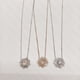 thumbnail image 3 of Los pendientes de la serie Swan son joyas elegantes y de alta gama para mujer., 3 of 4