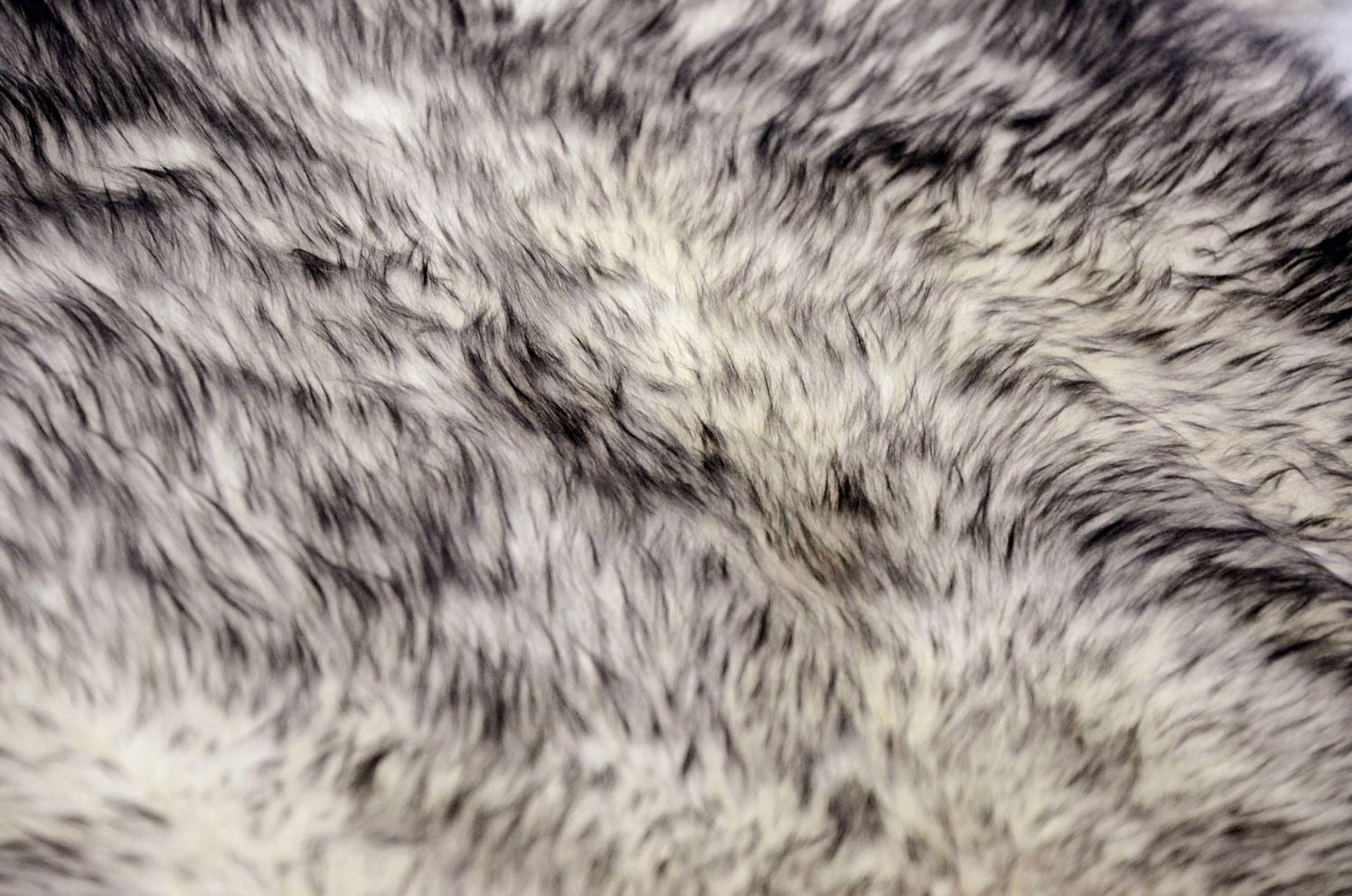 TAPIS QUATTRO EN PEAU DE MOUTON NOUVELLE-ZÉLANDE 4'X 6'