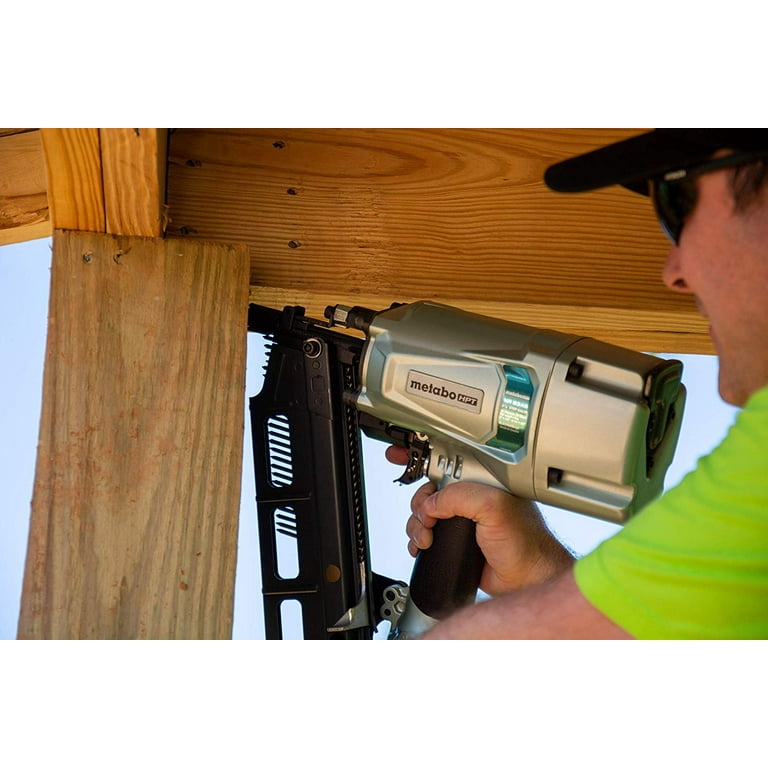 Metabo HPT 3-1/4-Inch Plastic Collated Pneumatic Framing Nailer, NR83A5M Metabo HPT 3-1/4-Inch Plastic Collated Pneumatic Framing Nailer, NR83A5M