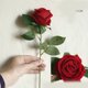 thumbnail image 4 of rosa roja artificial para decoración de fiestas en el hogar (52 cm), 4 of 4
