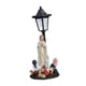 thumbnail image 3 of Estatua de María en oración, adorno con luces solares, lámpara de paisaje, hermosa escultura de resina para jardín y césped., 3 of 9