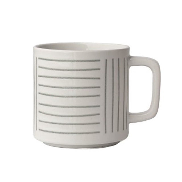 Taza de café de cerámica con líneas geométricas simples for té, cacao, leche y café en casa y en la oficina.