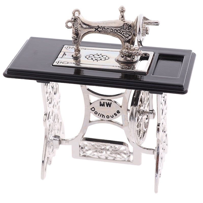 1:12 Dollhouse Mini Furniture Sewing Machine with Scissors for Doll House De ku 