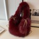 thumbnail image 3 of Bolso bandolera con cadena a la moda para mujer bolso de mano esponjoso bolso de compras informal para otoño e invierno, 3 of 9