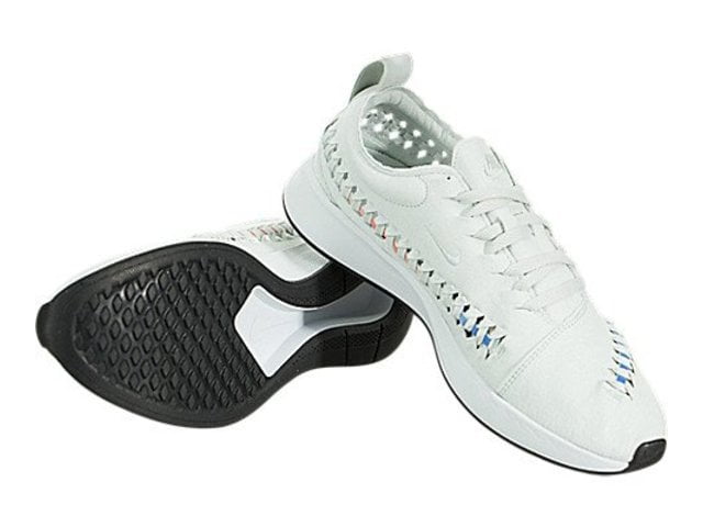 women's nike dualtone racer woven casual shoes