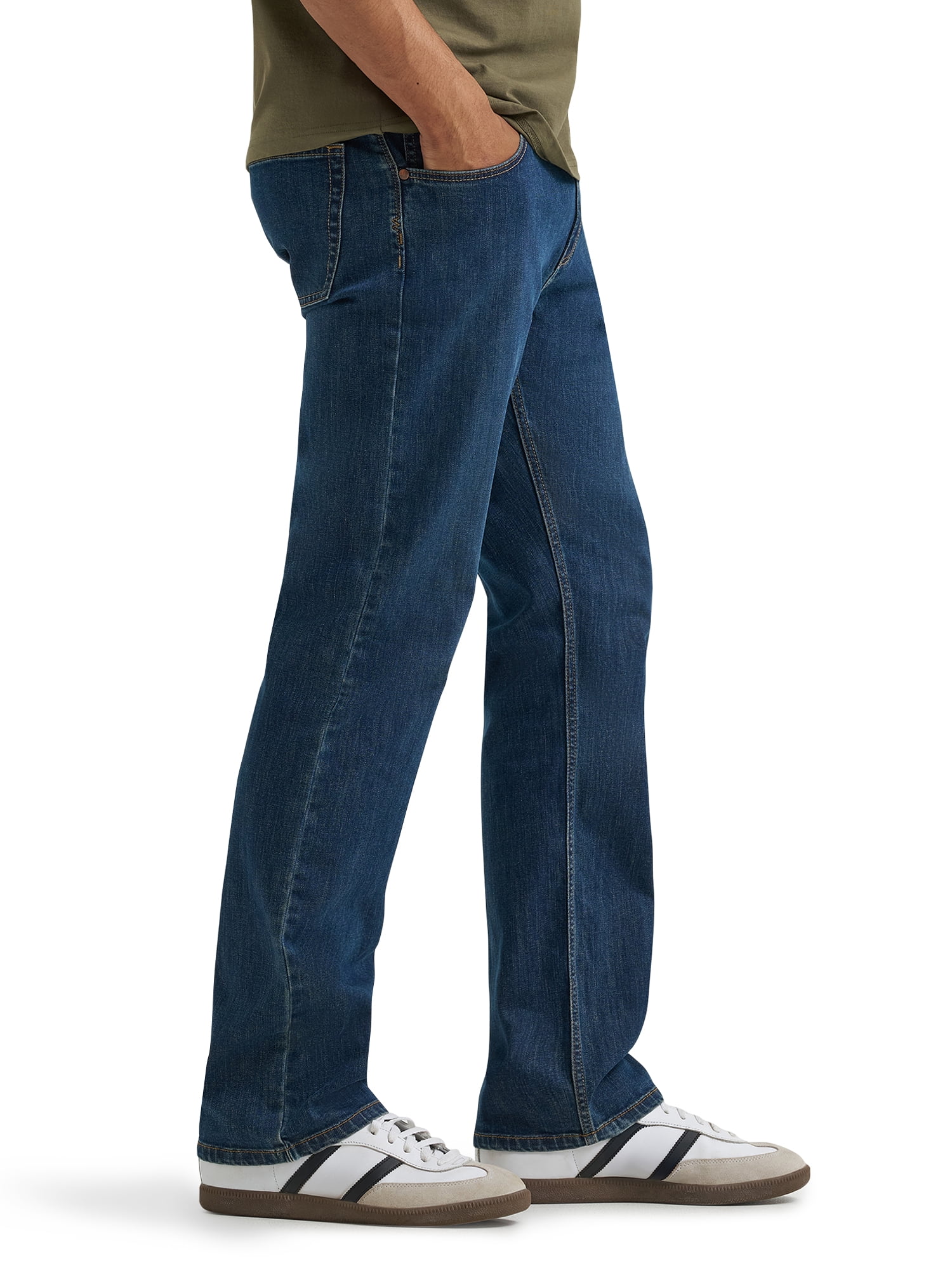 Wrangler Men's Straight Fit Jean with Stretch