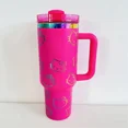 thumbnail image 4 of Taza térmica de acero inoxidable con tapa de pajita y Asa de Hello Kitty, taza de viaje con aislamiento al vacío de doble pared para coche, 40oz, 2024, 4 of 5