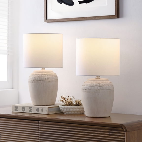 JONATHAN Y Hugo 16.75" Traditional Rustic Reeded Ceramic Vase LED Table Lamp, Antique White (Set of 2), JYL5707B-SET2