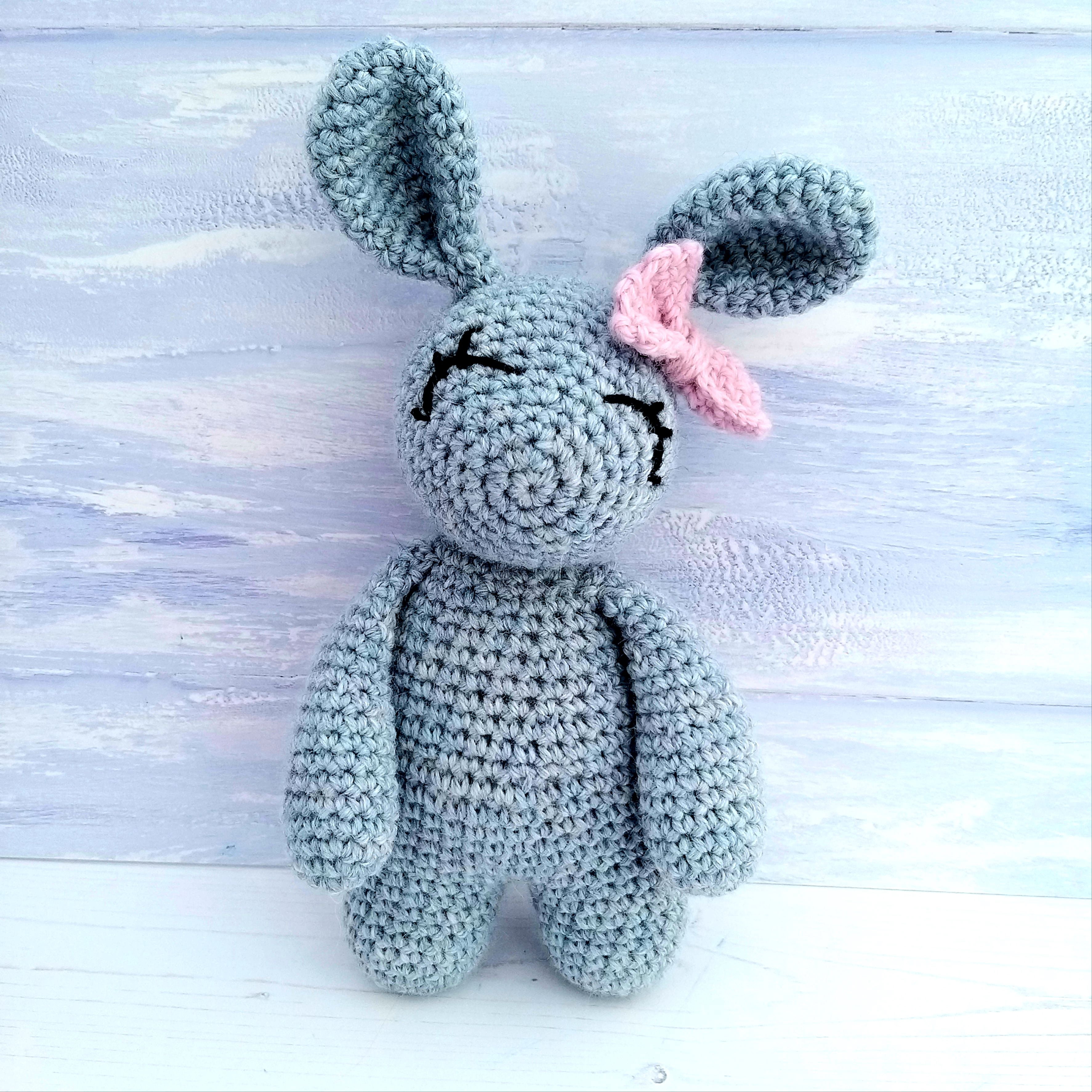 Crochet Kit Alpaca Bunny Rabbit - Suitable for complete Beginners with Video Tutorials