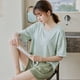 thumbnail image 3 of Ropa de dormir para mujer, pijamas sueltos de Modal, conjunto de dos piezas para mujer, pantalones cortos finos de manga corta para primavera y verano, traje con almohadilla para el pecho, 3 of 4