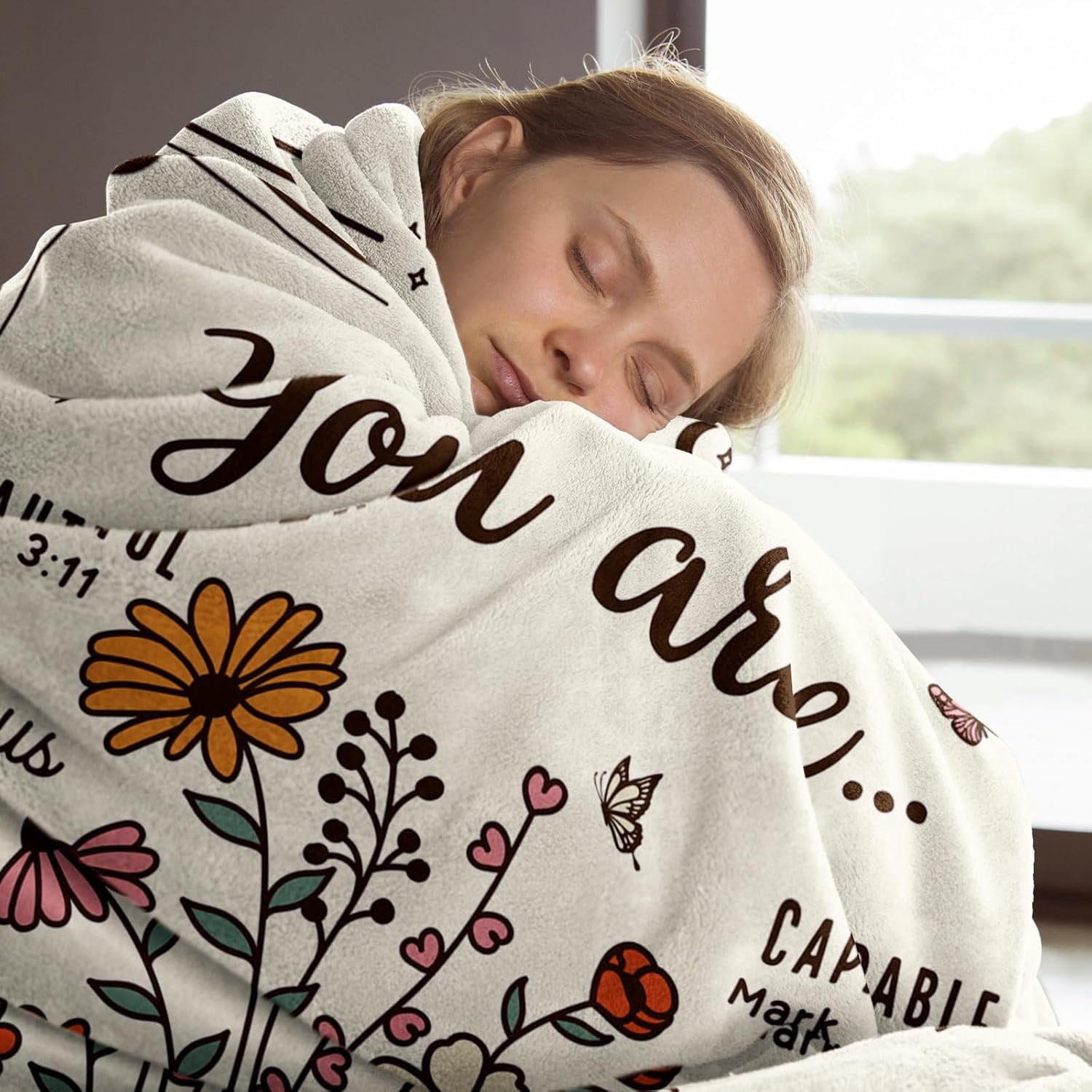 Christian Birthday Gifts for Women, Christian Blanket, Religious Gifts for Women Friendship, Inspirational Catholic Spiritual Presents for Best Friend, Sister, Mom, Daughter