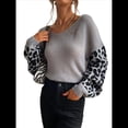 thumbnail image 1 of Suéter Holgado de Punto con Estampado de Leopardo, Larga, Cuello en V y Bloques de Color, Estilo Gótico Clásico e Informal para Mujer. Gris M, 1 of 6