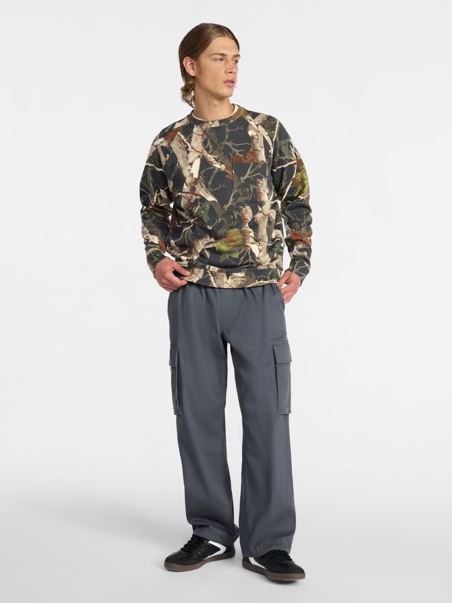 No Boundaries Oversized Crewneck Sweatshirt with Long Sleeves, Men's & Big Men's