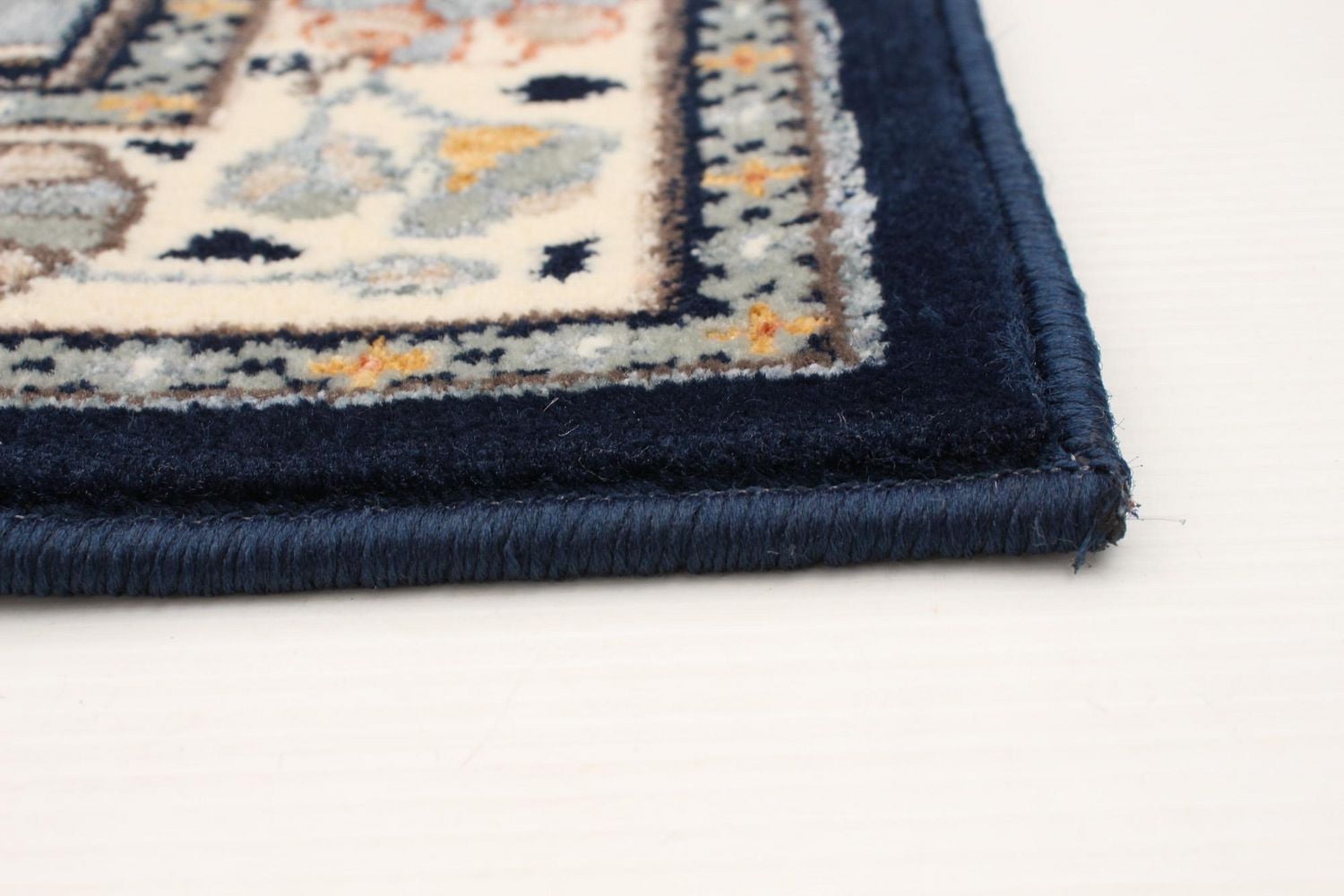 ECARPET Qashqai Aqua Rug