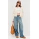 thumbnail image 2 of Bota UGG Classic Mini II para mujer, color castaño, talla 07, 2 of 5