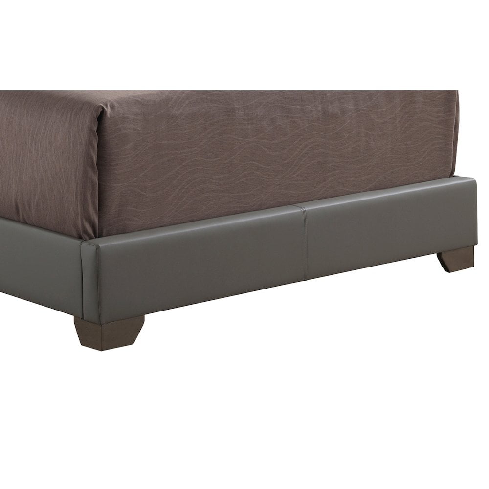 Glory Furniture Aaron Full Bed in Light Grey Color