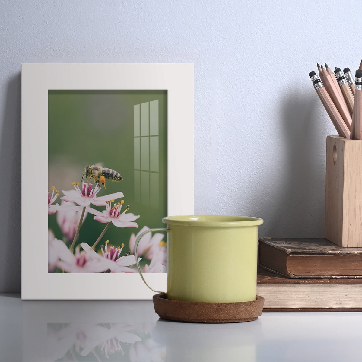 Modern 4 in. x 6 in. White Picture Frame (Set of 4)