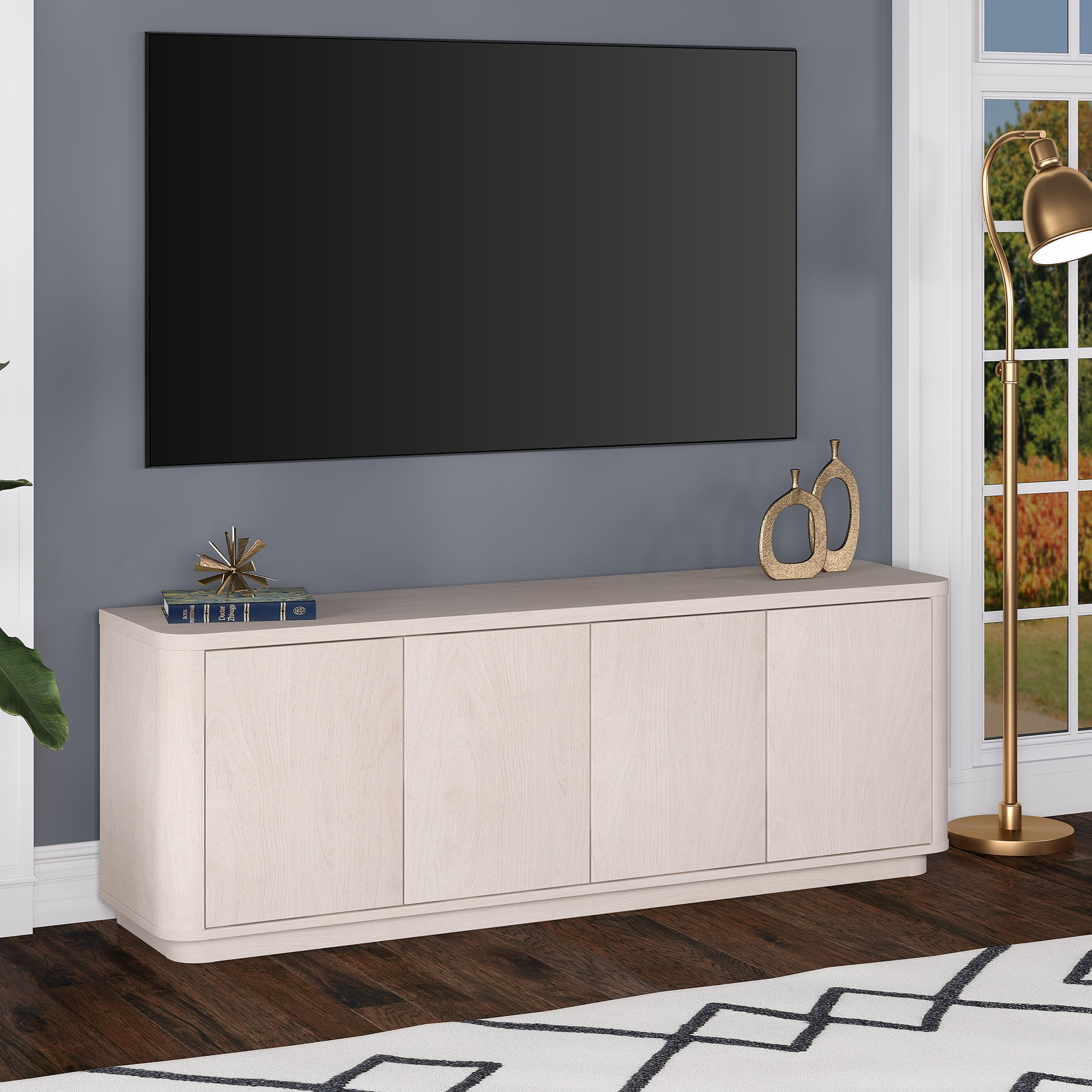 Evelyn&Zoe Plympton Transitional TV Stand For TVs up to 75", Alder White