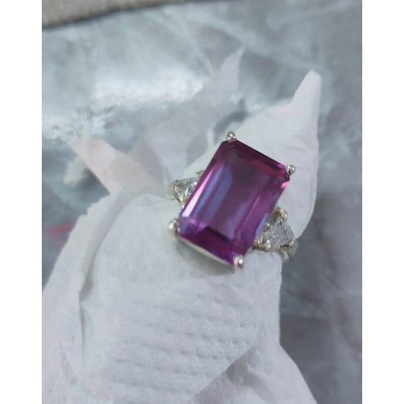 Alexandrite Engagement Ring Emerald Cut Alexandrite Ring Alexandrite Solitaire Ring Simple Alexandrite Ring Cocktail Ring June Birthstone