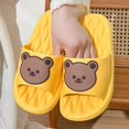 thumbnail image 1 of Zapatillas de baño antideslizantes con Oso de dibujos animados para mujer, Chanclas de suela suave para el hogar, informales, a la moda, novedad de verano, 1 of 7