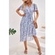 thumbnail image 4 of Vestido PRETTYGARDEN cruzado con escote en V, estampado floral bohemio con cinturón, talla pequeña, 4 of 7