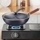 thumbnail image 1 of Hogar de hierro fundido Home Wok Pan restaurante Multipurpose Stovetop utensilios de cocina sartén de aguas fritas para verduras al lento Con tapa de vidrio, 1 of 8