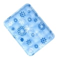 thumbnail image 3 of Esterilla refrescante para mascotas, impermeable, suave, resistente a arañazos, segura, gruesa, para gatos y perros, para verano, color azul copo de nieve M, 3 of 12