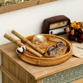 thumbnail image 3 of Cesta decorativa para servir, bandeja redonda de ratán con asas recortadas, uso multifuncional para decoración del hogar y servicio de alimentos, elegante diseño de ratán natural, fácil limpieza (30, 3 of 5