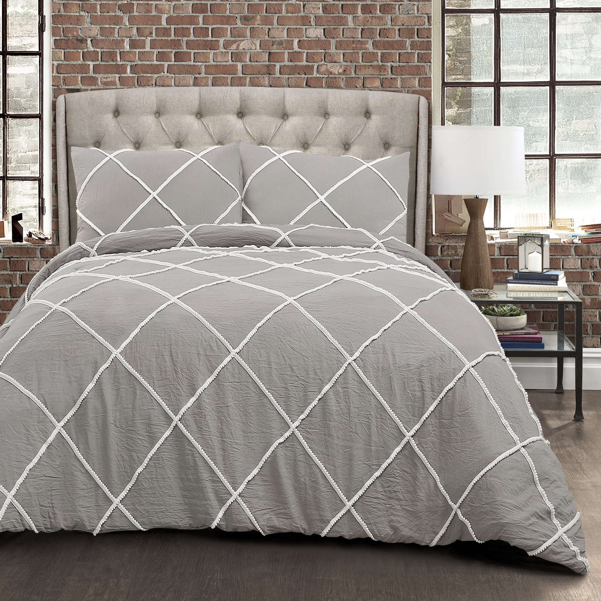 Lush Decor Diamond Pom Pom Solid Polyester Comforter, Full/Queen, Gray