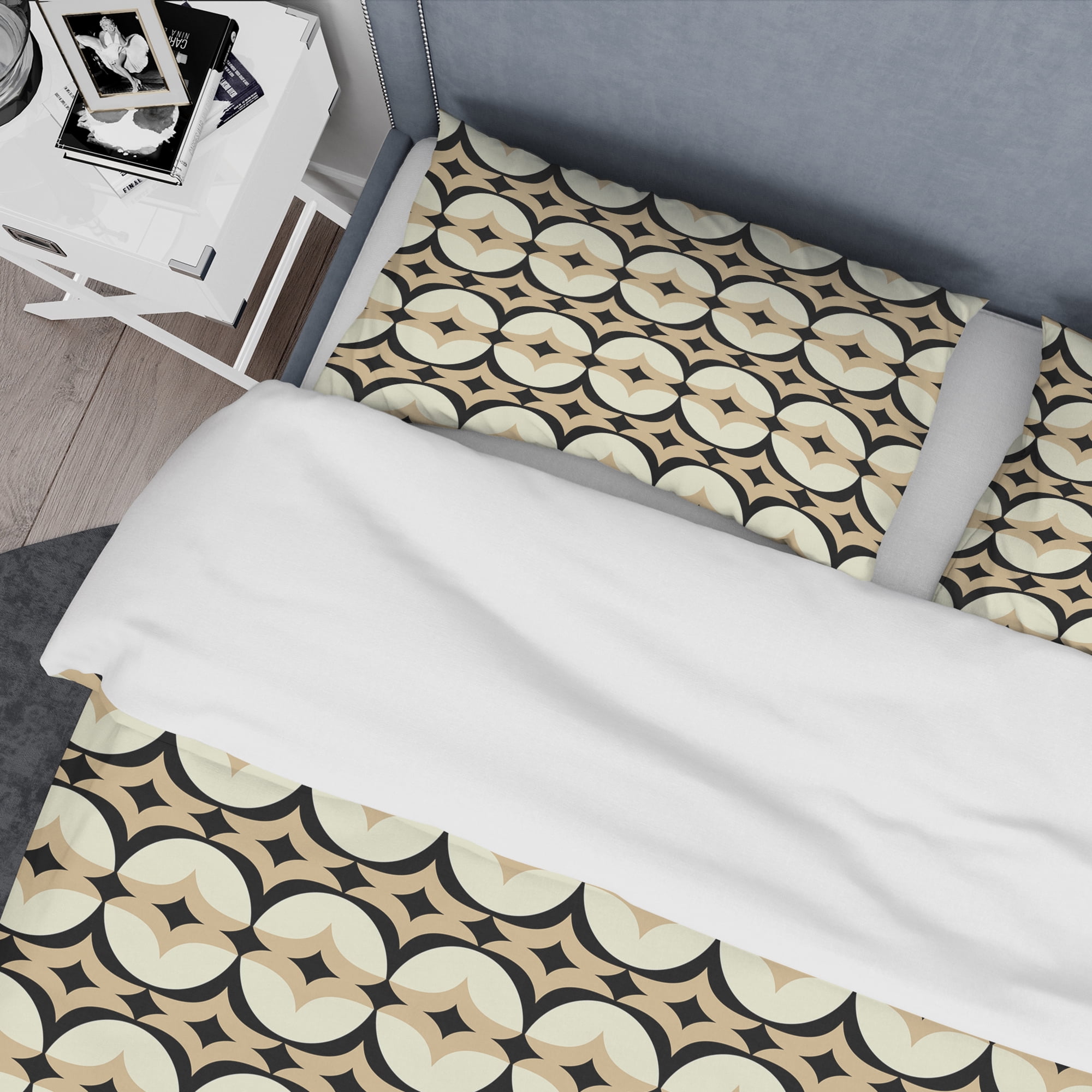 Designart 'Abstract Retro Geometrical Design VII' Mid-Century Modern Duvet Cover Set