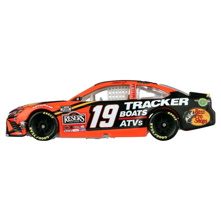 Lionel NASCAR Authentics Championship 1:64 scale diecast play