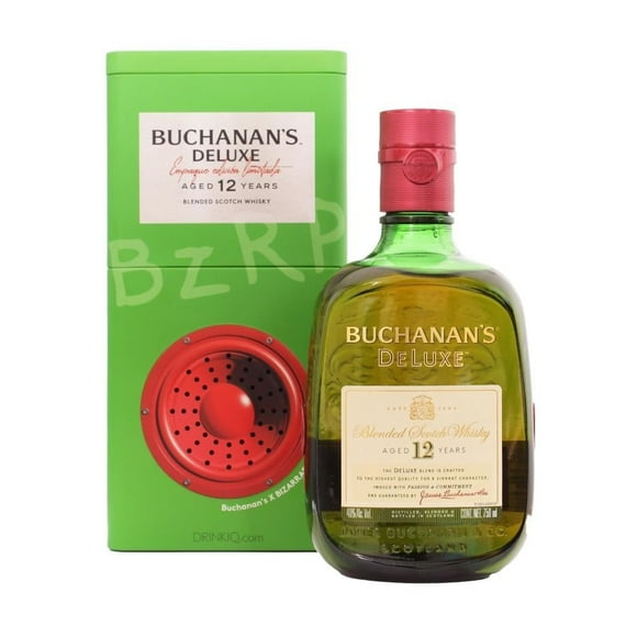 Whisky Buchanan's Deluxe 12 años 750 ml + Amplificador de sonido BZRP