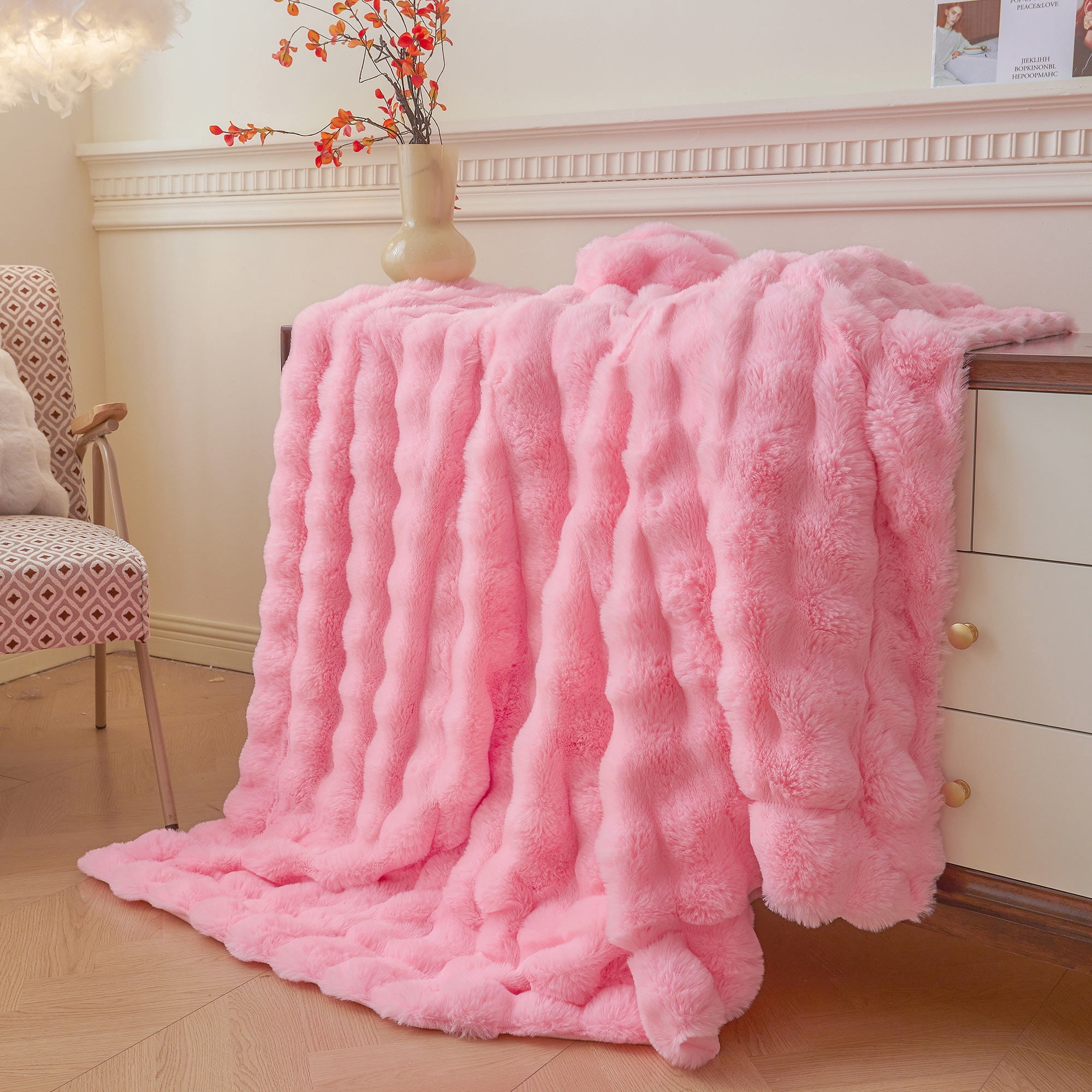 LIFEREVO Luxury Fluffy Faux Rabbit Fur Blanket, Plush Fuzzy Bubble Waffle Throw Couch Sofa, Cozy Comfy Furry Bed Blanket Home Decoration, Aesthetic Shaggy Throw for Bedroom Living Room, 60x90, Pink