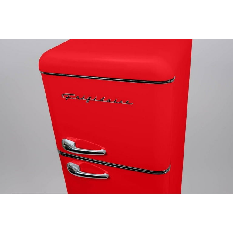 ri⭐︎ Frigidaire 7.5 Cu. Ft. Top Freezer Refrigerator in RED
