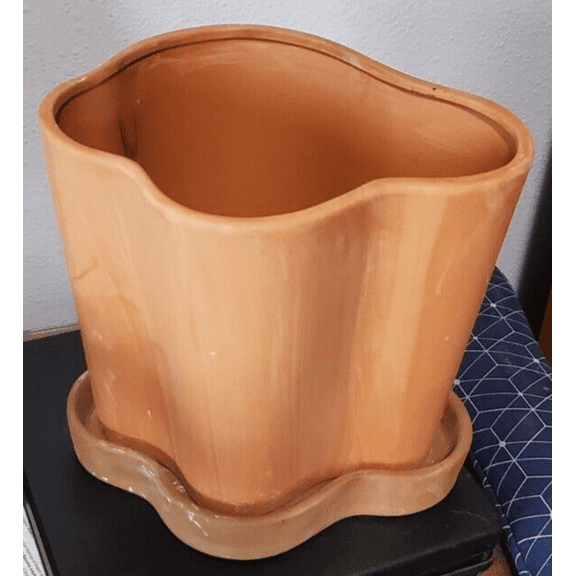 Freeform Wavy Rounded Terracotta Planter Pot with Tray by OAKE 7.5" 6" inch A3