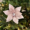 thumbnail image 1 of Xihbxyly Guirnalda de Flores Navideñas, Suave Felpa, Colores Vibrantes para Alegrar Las Fiestas, Decoración Versátil para Árboles, Mesas, Oficinas y Hoteles. Tamaño: 30 X 28 X 3 Cm. Juego de 1 Unidad, 1 of 6