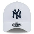 thumbnail image 2 of Men's New Era White New York Yankees 39THIRTY Flex Hat, 2 of 6