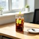 thumbnail image 2 of Vaso de agua de vidrio con tapa y pajita | Vaso con decoración de mariposa desmontable | Vaso reutilizable para café y bebidas frías, 2 of 6